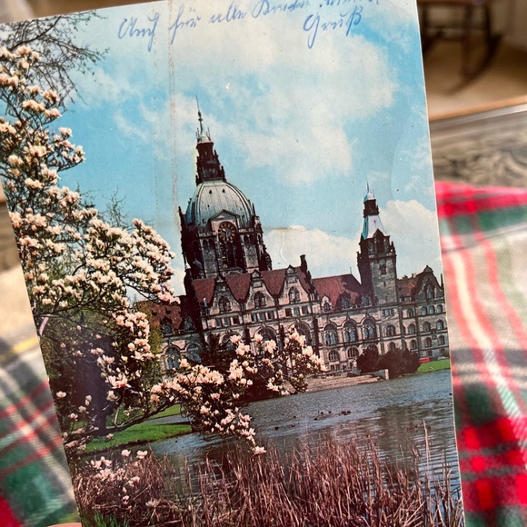10 for $20 - Vintage Hanover Postcard - Shipped Internationally - Picture 1 of 2